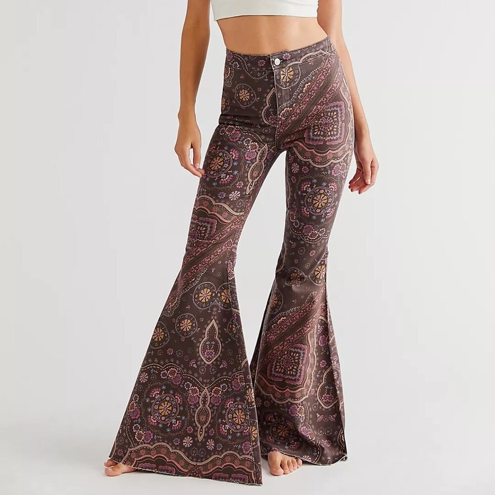 NWT Free people Just Float On Printed Flared brown/pink paisley jeans size 24